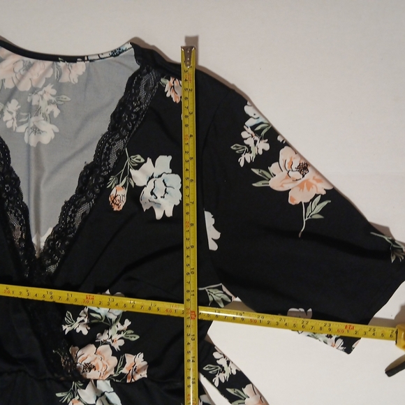 Skue Curve Floral Lace V-neck  Blouse Top Size 1XL - Picture 6 of 11